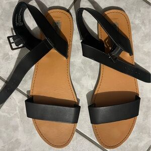 Steve Madden Black Sandals